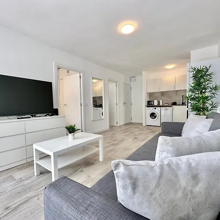 Torres De Yomely - Y4g Playa de las Americas (Tenerife)