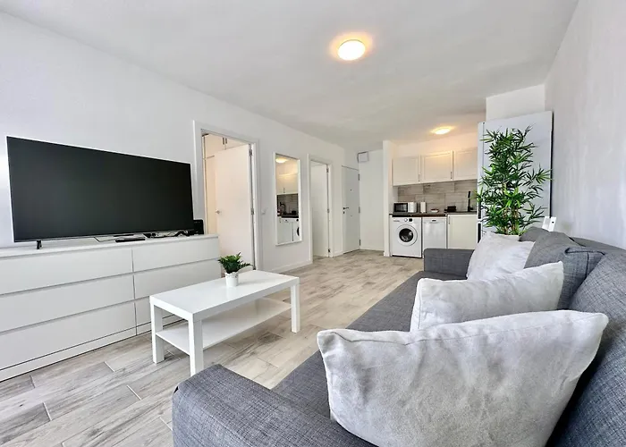 Torres De Yomely - Y4g Playa de las Americas (Tenerife)